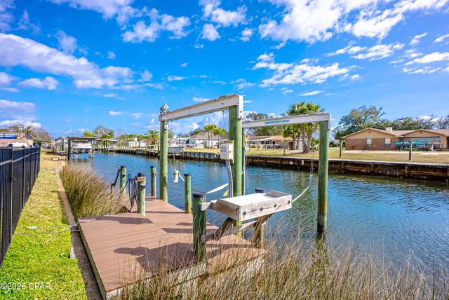 4520 Misty Lane, Lynn Haven, FL 32444