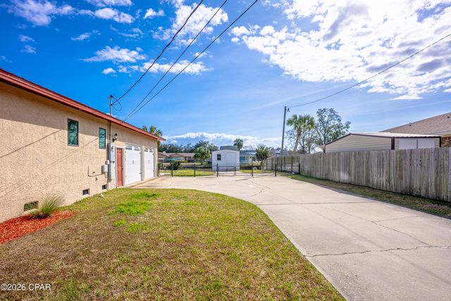 4520 Misty Lane, Lynn Haven, FL 32444