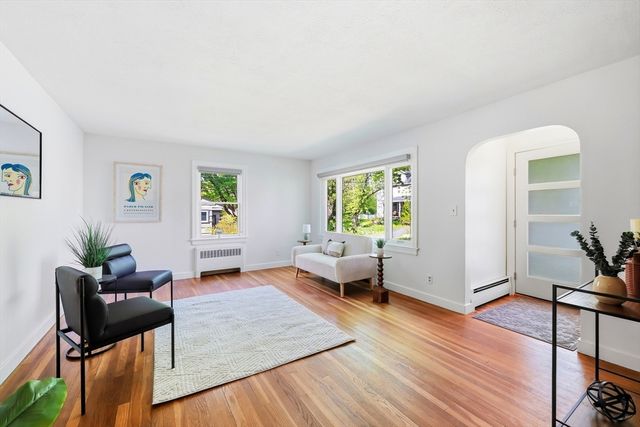 78 Forbes Ave, Northampton, MA 01060
