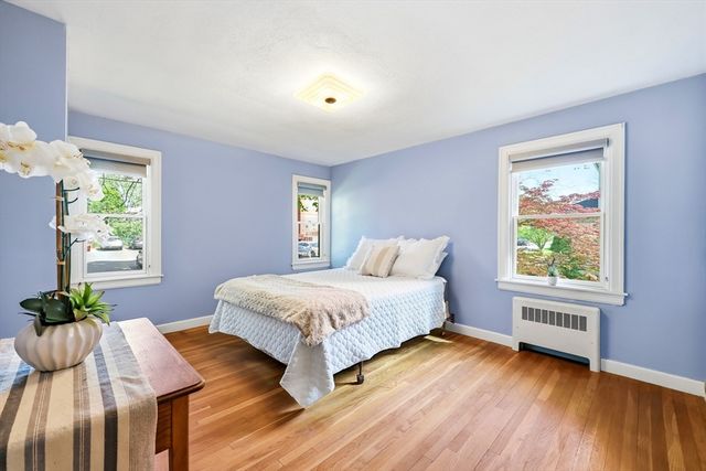 78 Forbes Ave, Northampton, MA 01060