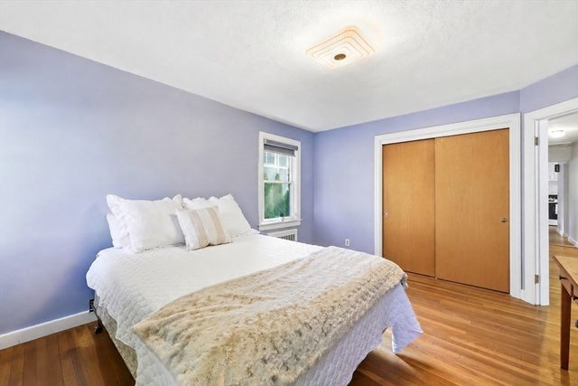 78 Forbes Ave, Northampton, MA 01060