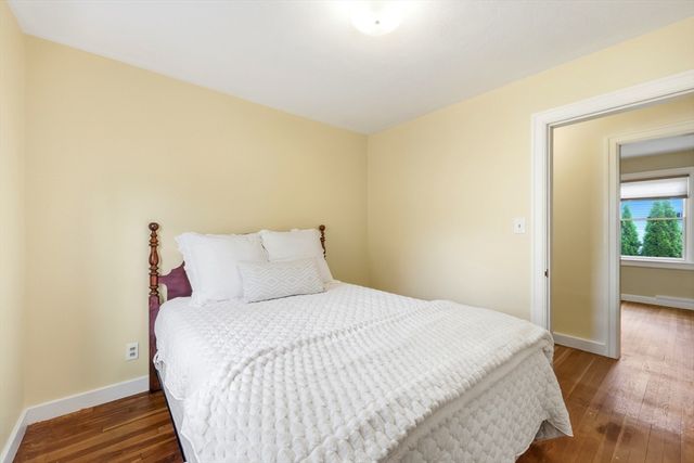 78 Forbes Ave, Northampton, MA 01060
