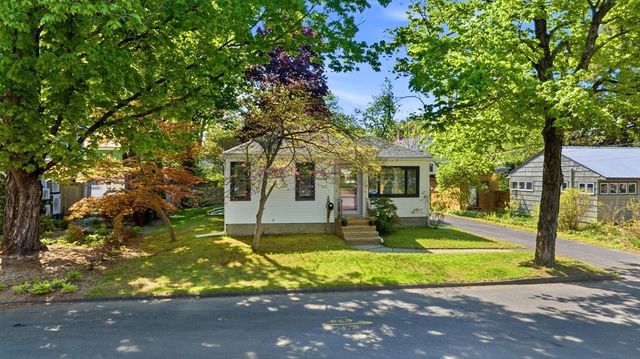 78 Forbes Ave, Northampton, MA 01060