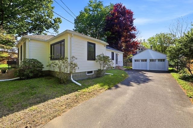 78 Forbes Ave, Northampton, MA 01060