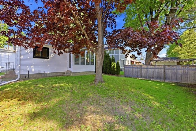 78 Forbes Ave, Northampton, MA 01060