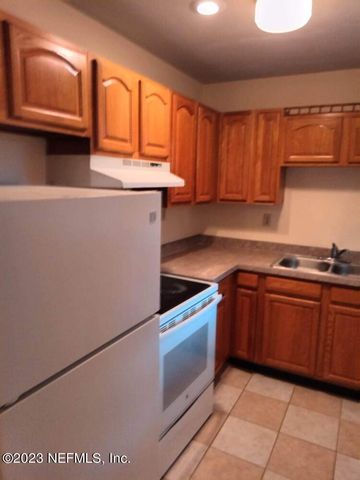 6103 WILSON Boulevard, Jacksonville, FL 32210