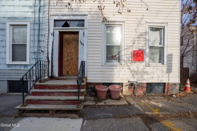 189 Elk Street, Albany, NY 12210