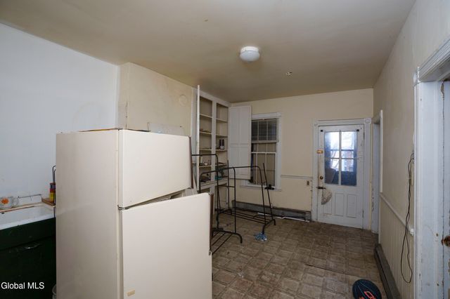 189 Elk Street, Albany, NY 12210