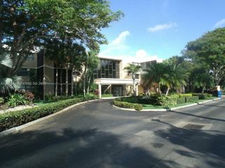 16500 Golf Club Road 104, Weston, FL 33326