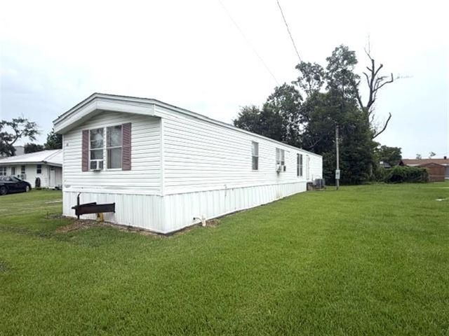 403 Vincent Lane, Sulphur, LA 70663