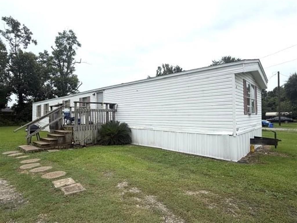 403 Vincent Lane, Sulphur, LA 70663
