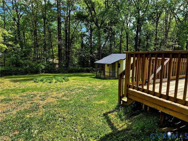 15715 Gary Ave, Chester, VA 23831