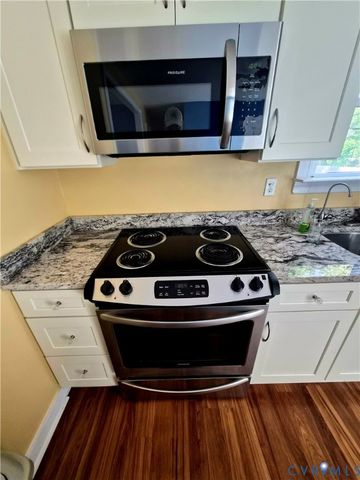 15715 Gary Ave, Chester, VA 23831