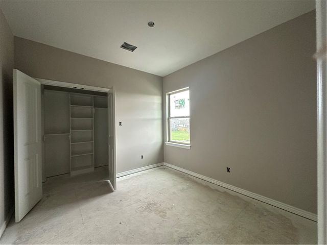 2561 Dove Crossing Lane, Navasota, TX 77868