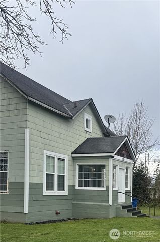 1100 Borseth Street, Sedro Woolley, WA 98284