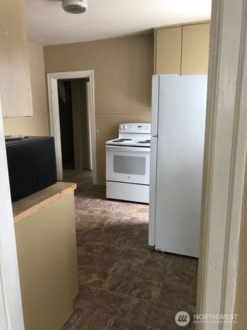 1100 Borseth Street, Sedro Woolley, WA 98284