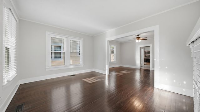 1416 Hixson Pike, Chattanooga, TN 37405