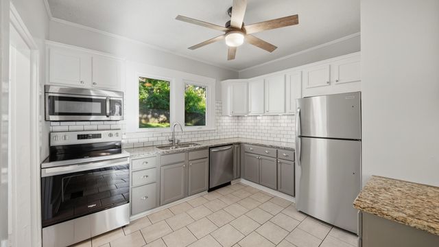 1416 Hixson Pike, Chattanooga, TN 37405