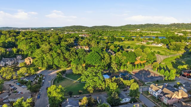 1416 Hixson Pike, Chattanooga, TN 37405