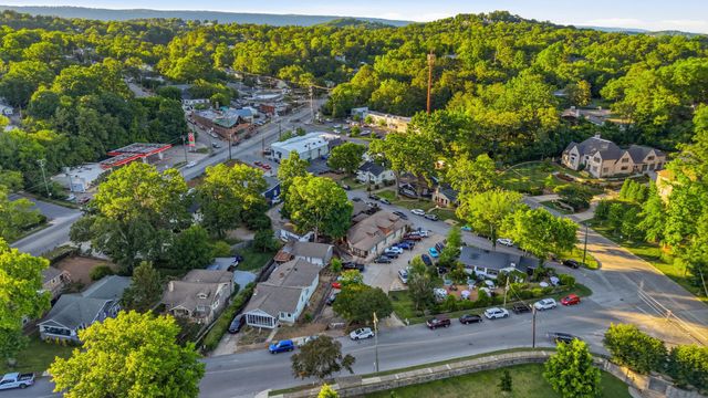 1416 Hixson Pike, Chattanooga, TN 37405