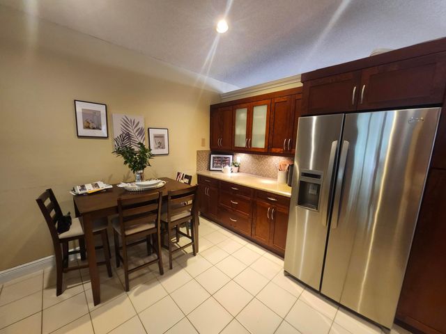 10246 SW 16th Court, Pembroke Pines, FL 33025