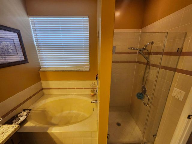 10246 SW 16th Court, Pembroke Pines, FL 33025