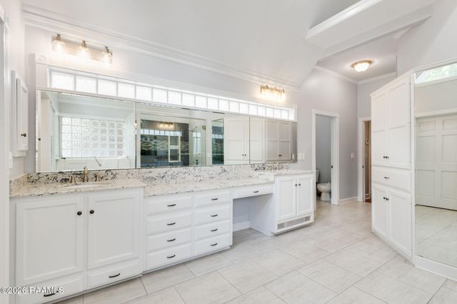 304 Monteigne Drive, Lafayette, LA 70506