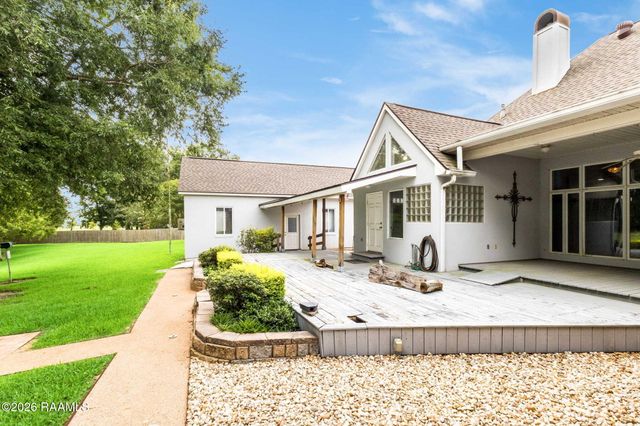304 Monteigne Drive, Lafayette, LA 70506