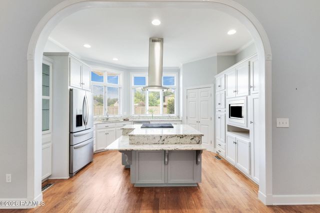 304 Monteigne Drive, Lafayette, LA 70506
