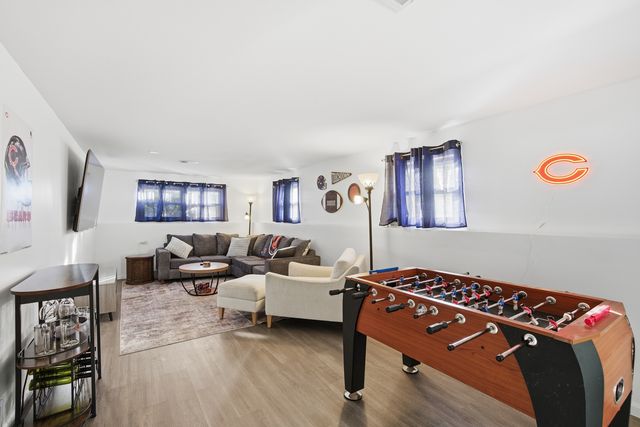 450 E Palatine Road, Palatine, IL 60074