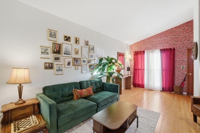 450 E Palatine Road, Palatine, IL 60074