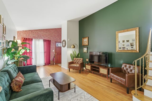 450 E Palatine Road, Palatine, IL 60074