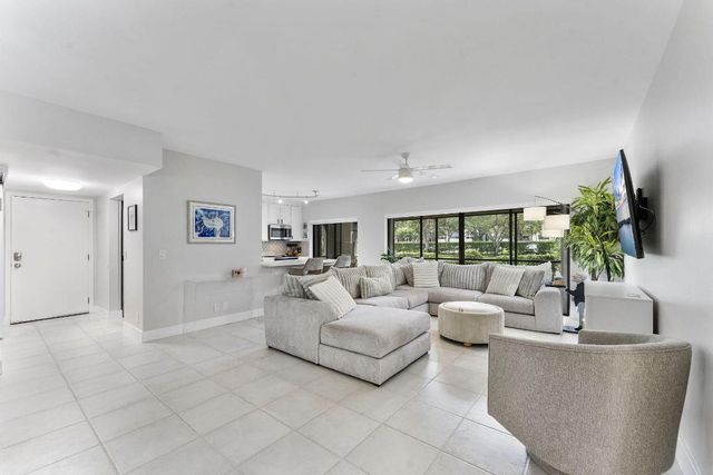 6314 Longboat Lane W 102, Boca Raton, FL 33433