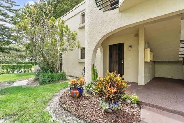 6314 Longboat Lane W 102, Boca Raton, FL 33433