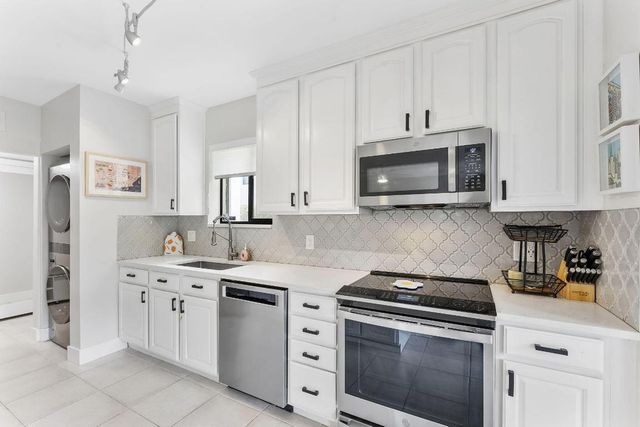 6314 Longboat Lane W 102, Boca Raton, FL 33433