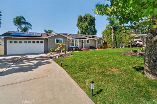 12561 Kenwood Lane, Tustin, CA 92780