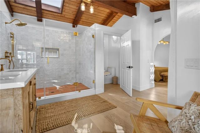 12561 Kenwood Lane, Tustin, CA 92780
