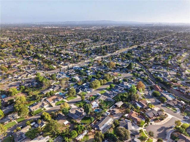12561 Kenwood Lane, Tustin, CA 92780