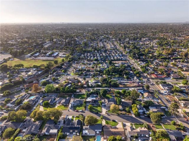 12561 Kenwood Lane, Tustin, CA 92780
