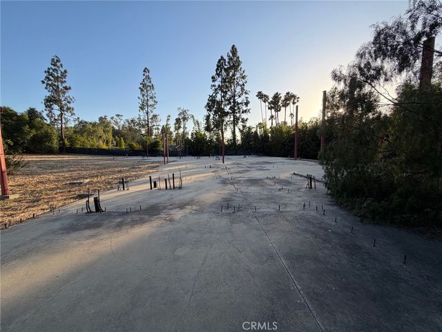 681 S Peralta Hills, Anaheim, CA 92807