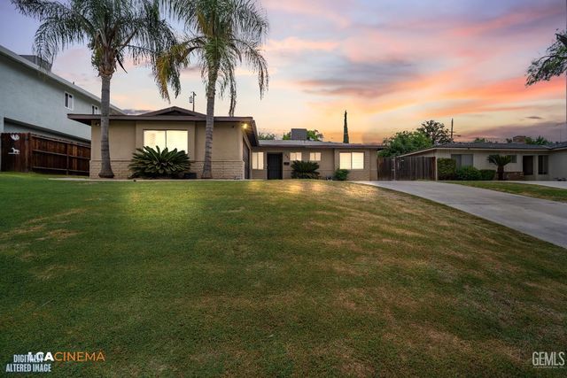 1845 Kent Drive, Bakersfield, CA 93306