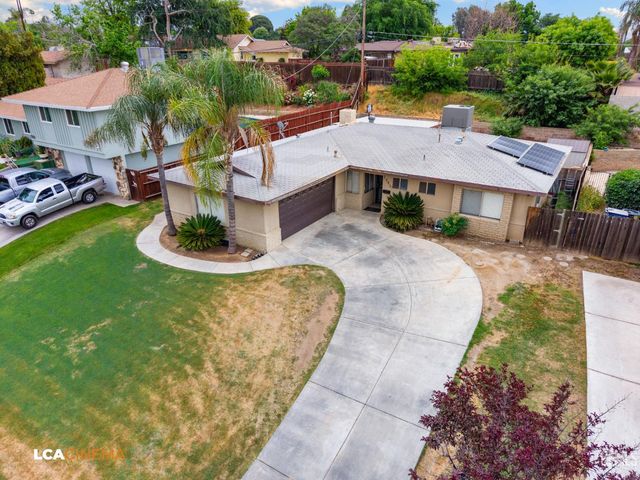 1845 Kent Drive, Bakersfield, CA 93306