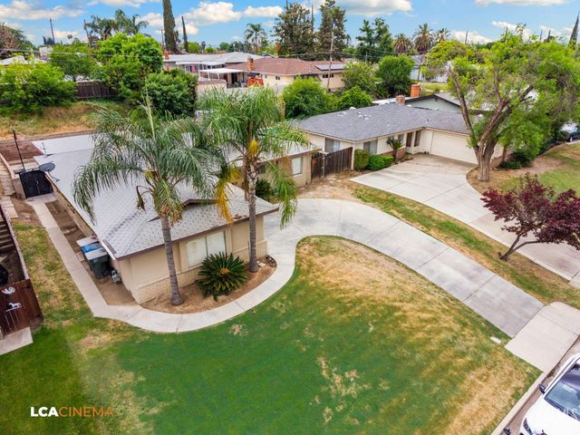 1845 Kent Drive, Bakersfield, CA 93306