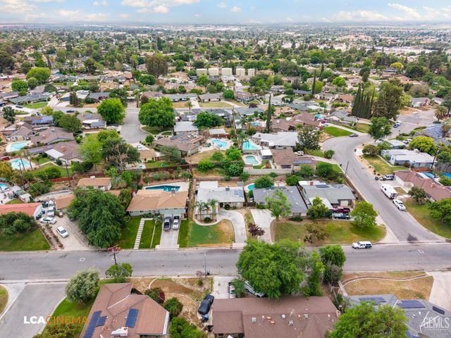 1845 Kent Drive, Bakersfield, CA 93306