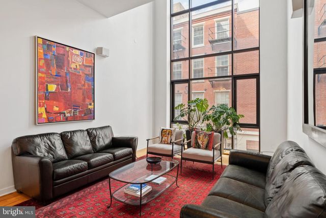 218 CHURCH ST, Philadelphia, PA 19106