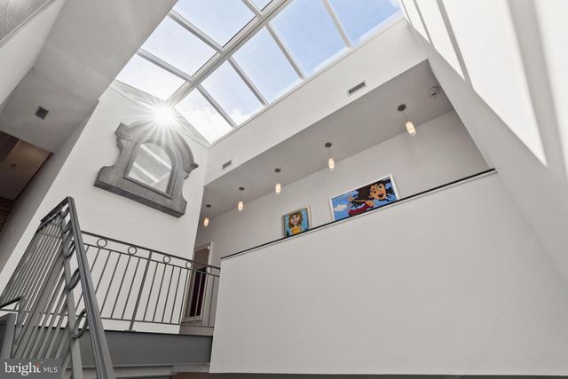 218 CHURCH ST, Philadelphia, PA 19106