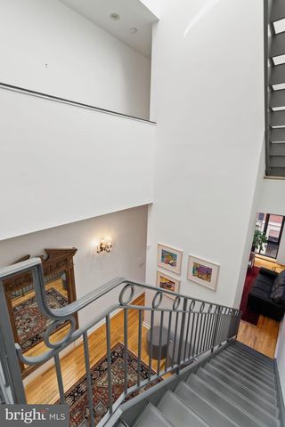 218 CHURCH ST, Philadelphia, PA 19106