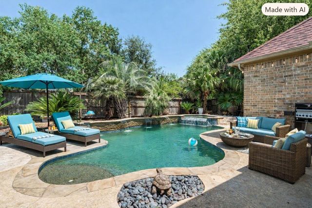 2525 W Ranch Drive, Friendswood, TX 77546