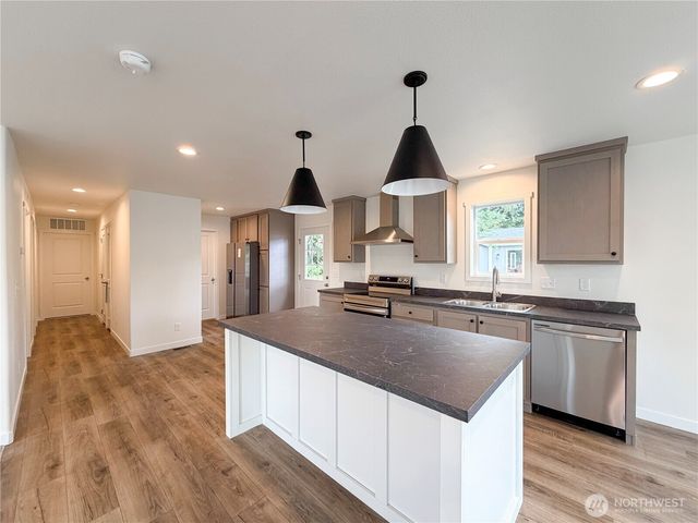 411 N 5th Street, Toledo, WA 98591