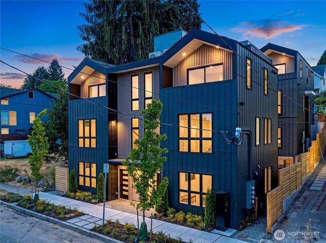 4513 A 34th Avenue S, Seattle, WA 98118